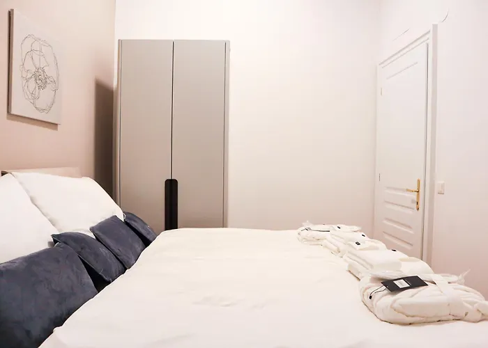 1 Bdr - Comfort, Right Near Vienna's Old